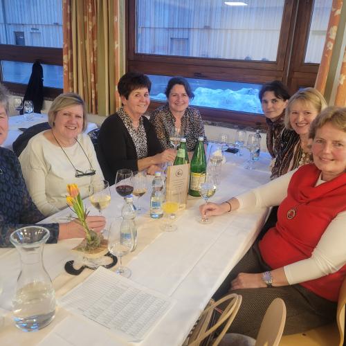 Klassentreffen 33